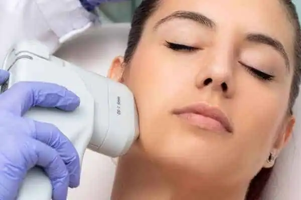 Image of woman having HIFU Sunbury Common treatment